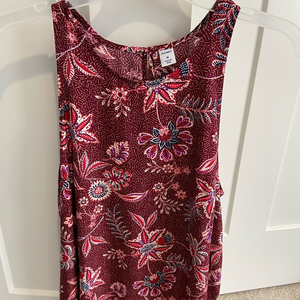 Women’s medium tank top